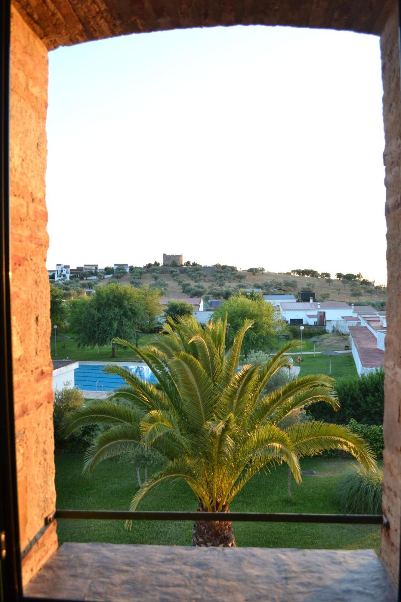 Hotel Rincon Del Abade Encinasola Esterno foto
